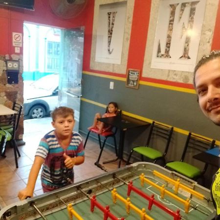 Hostel De Pichincha Gualeguaychú エクステリア 写真