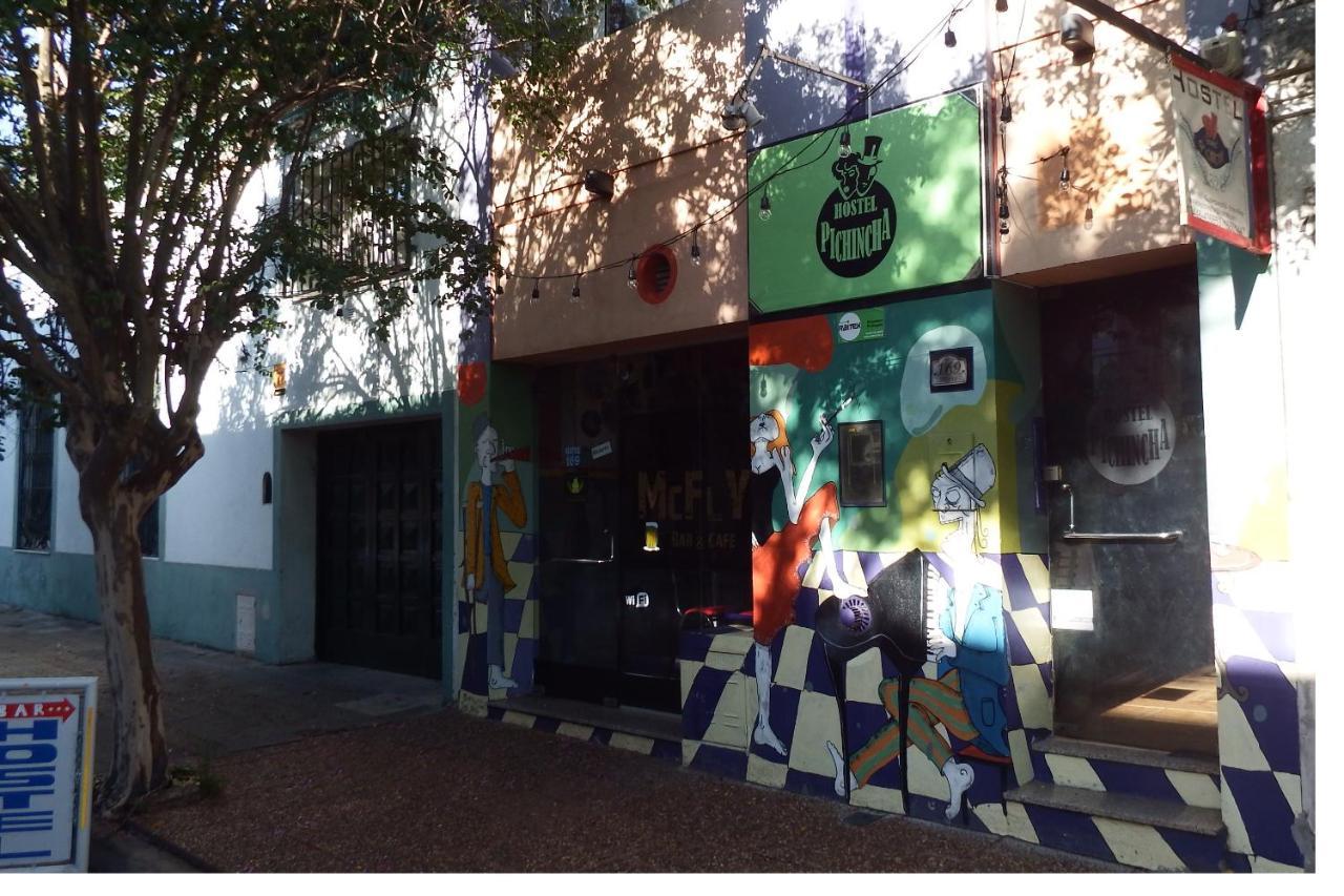 Hostel De Pichincha Gualeguaychú エクステリア 写真
