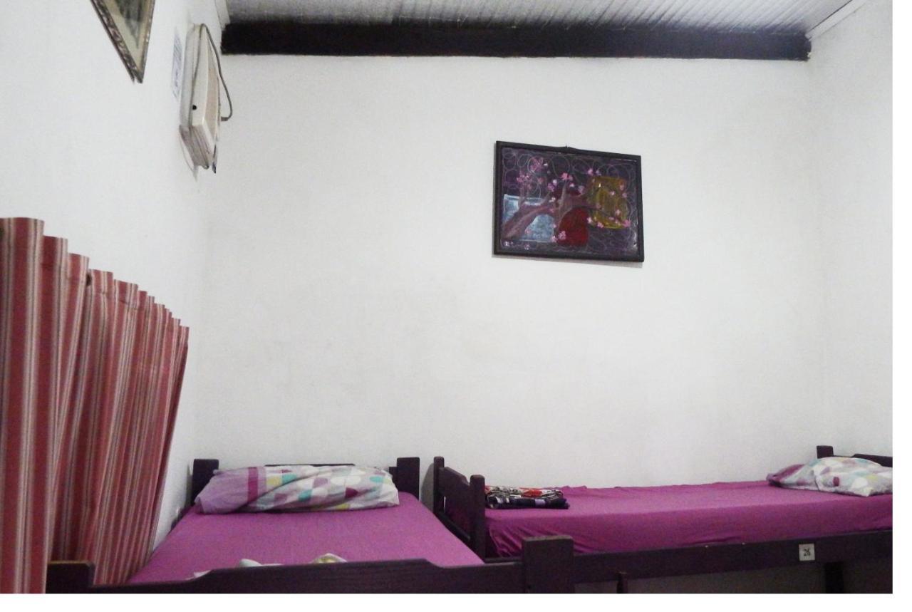 Hostel De Pichincha Gualeguaychú エクステリア 写真