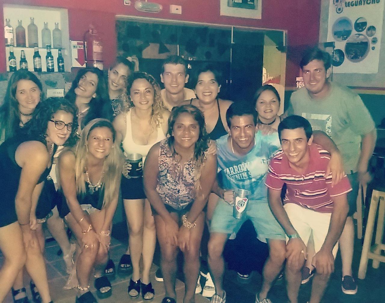Hostel De Pichincha Gualeguaychú エクステリア 写真