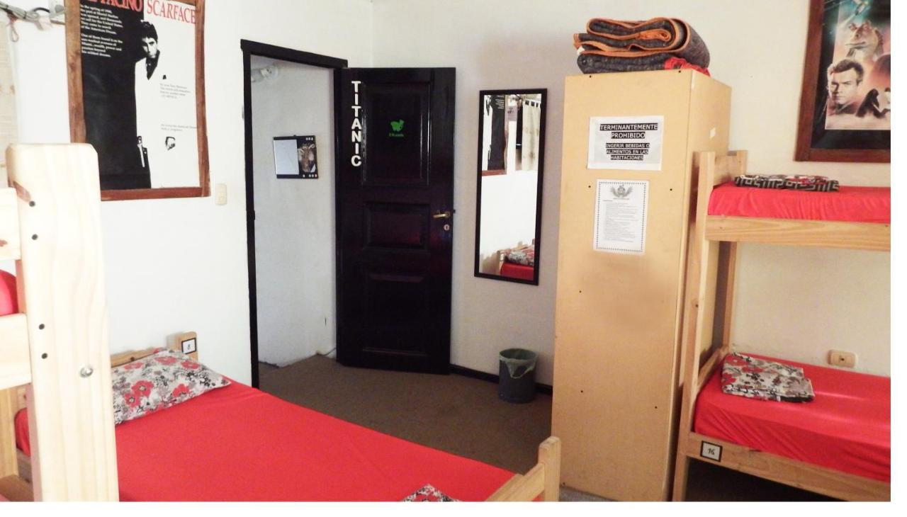 Hostel De Pichincha Gualeguaychú エクステリア 写真