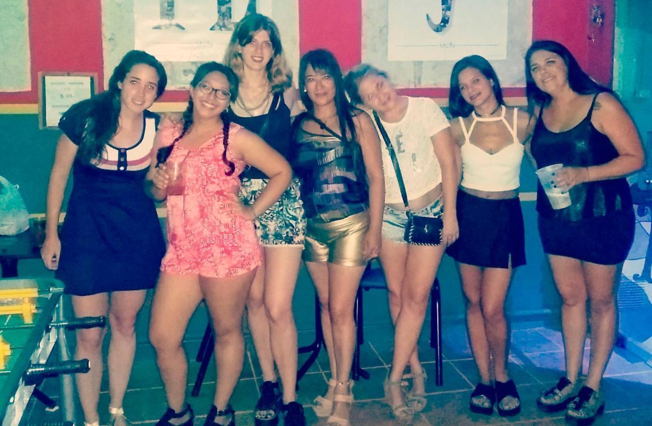 Hostel De Pichincha Gualeguaychú エクステリア 写真
