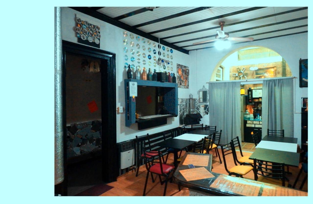 Hostel De Pichincha Gualeguaychú エクステリア 写真